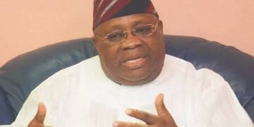 Breaking: Adeleke Gives Ultimatum To Former Officials …Return govt properties within 48 Hours or face wrath of law