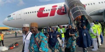 463 OGUN PILGRIMS BACK FROM SAUDI ARABIA