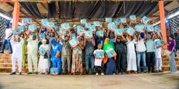 Sanwo-Olu Celebrates Tinubu’s 74th Birthday With Food Packs, Personalised Letter To Lagosians - Image 1