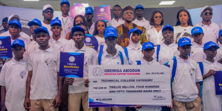 To honour late son, Abiodun Family awards over N100m scholarships to 831 students